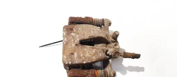 Toyota Avensis T250 Rear brake caliper y01340