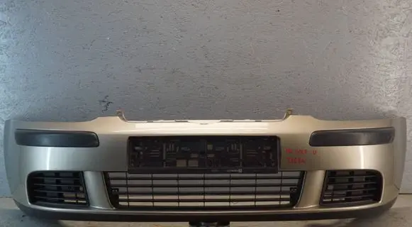 Volkswagen Golf V Front bumper 1K0807221