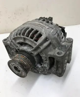Jeep Cherokee III KJ Generator/alternator
