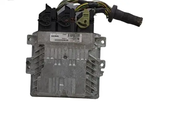 Volvo V40 Engine control unit/module 31336000