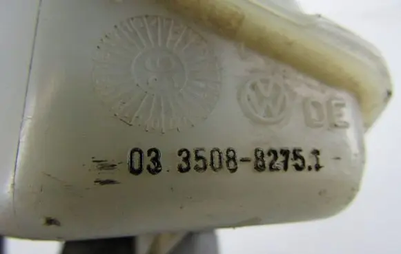 Volkswagen PASSAT B4 Master brake cylinder 35088275.1
