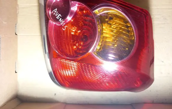 Toyota Avensis T250 Rear/tail lights 89028783