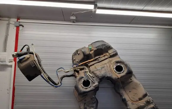 Porsche Cayenne (92A) Fuel tank 7P0201021N