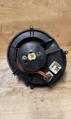 Volvo V70 Heater fan/blower 21040
