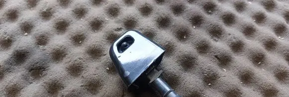 Nissan X-Trail T31 Headlight washer spray nozzle