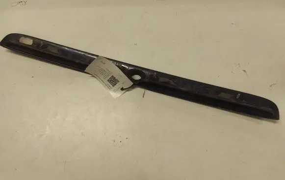 Opel Astra G Tailgate trim 8062860 90521513