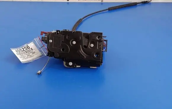 Seat Altea XL Rear door lock