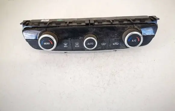 Opel Crossland X Climate control unit 98221489yx 86758b03