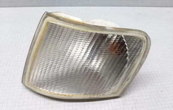 Ford Escort Front indicator light 084311523LR
