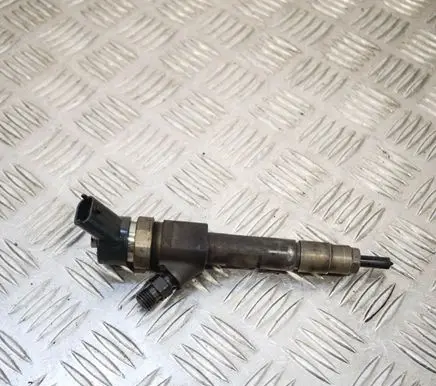 Suzuki Grand Vitara II Fuel injector
