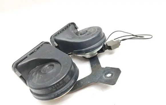 Land Rover Discovery Sport Horn signal BJ3213A803AC B34SA0646E05 4L05052016