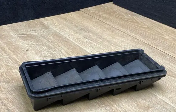 Jaguar F-Pace Quarter panel pressure vent GX63280B62AA