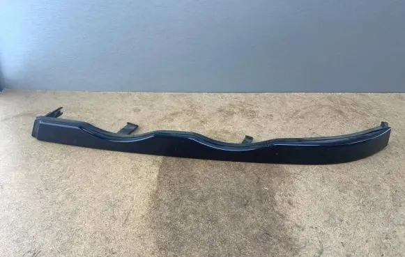 BMW 3 E46 Under headlight/headlamp trim 8208481 51138208481