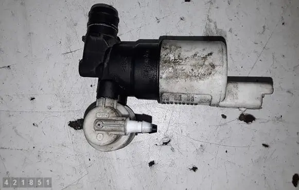 Citroen DS4 Windscreen/windshield washer pump 963298498004