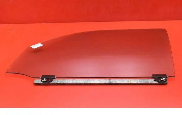 Ford Explorer Front door window glass four-door