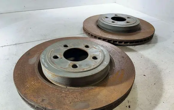 Dodge Challenger Front brake disc 5290537AD