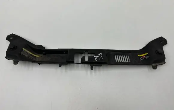 Top upper radiator support slam panel