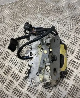 Chrysler Voyager Rear door lock