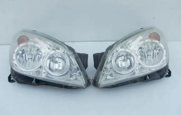 Opel Astra H Headlights/headlamps set 