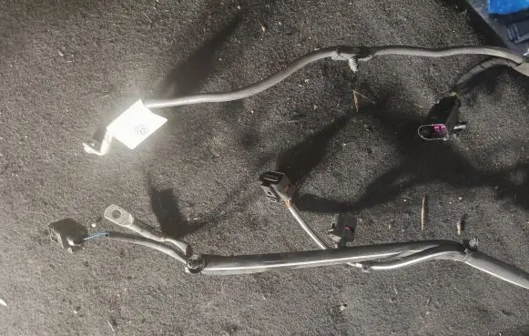 Volkswagen Golf VII Wires (generator/alternator) 5Q0971230AE