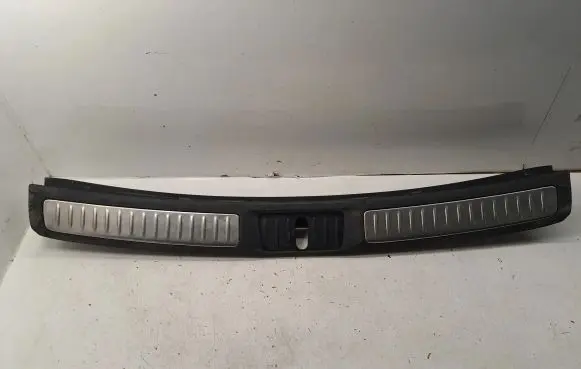 Toyota Avensis T270 Trunk/boot sill cover protection 5838705110C0 5838705110