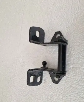 Tesla Model S Front door upper hinge 120038