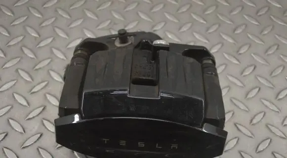 Tesla Model S Rear brake caliper 142064100A