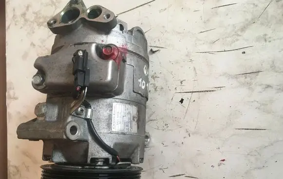 Nissan Qashqai Air conditioning (A/C) compressor (pump) 92600BB60A 11600BB6BA