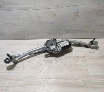 Jaguar F-Pace Front wiper linkage and motor W000060842 961000608425