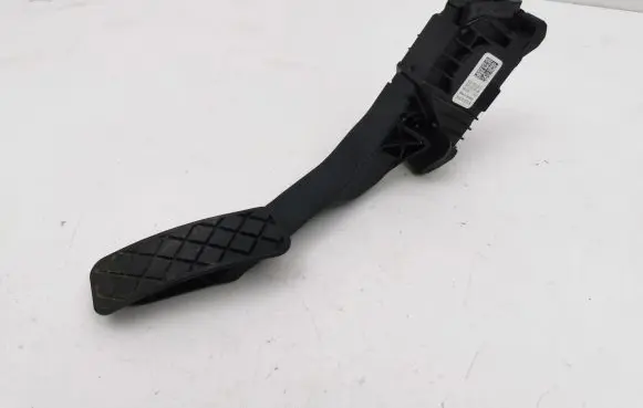 Volkswagen T-Roc Accelerator throttle pedal 5Q2723503D