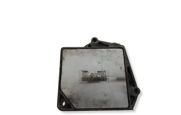 Opel Zafira B Engine control unit/module 55561172