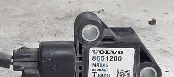 Volvo V50 Airbag deployment crash/impact sensor 8839A5 MRSA5 8651200