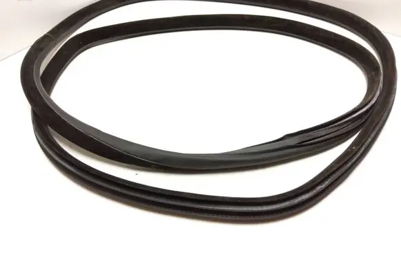 Volvo XC90 Rubber seal rear door 