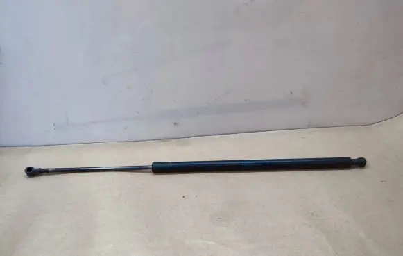 BMW X3 E83 Tailgate/trunk strut/damper 3414711