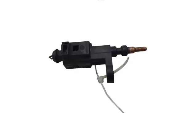Volkswagen Golf V Coolant temperature sensor 03F9195018