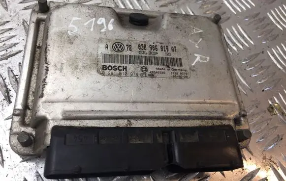 Volkswagen Golf IV Engine control unit/module 038906019AT 5196