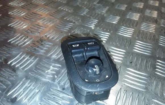 Peugeot 206 Electric window control switch