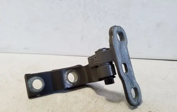 Volvo XC60 Front door upper hinge 31371552