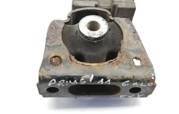 Toyota Prius (XW30) Gearbox mount
