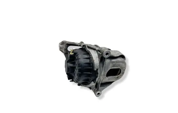 Audi A4 S4 B9 Engine mount bracket 4M0199371C