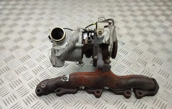 Volkswagen Sharan Turbo 04L253010B