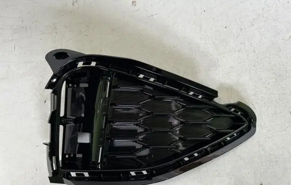 Hyundai i30 Front fog light trim/grill 86564-g4ea0