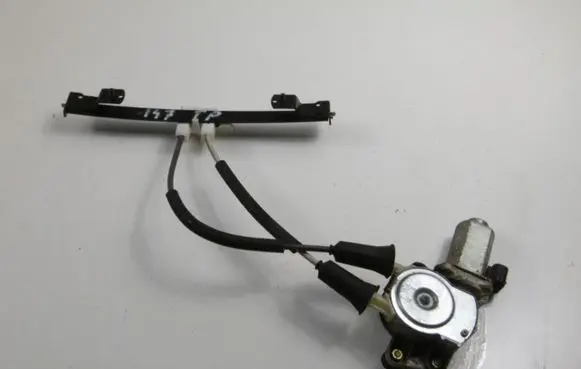 Alfa Romeo 147 Rear door window regulator with motor 467397940