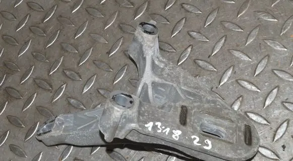Mini One - Cooper Coupe R56 Engine mounting bracket 6788663