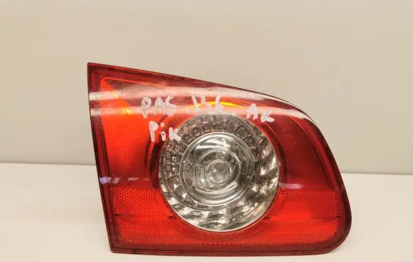 Volkswagen PASSAT B6 Tailgate rear/tail lights 3C9945093A