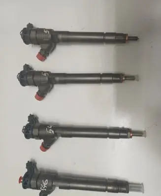 Nissan X-Trail T32 LP gas injectors set 0445110546