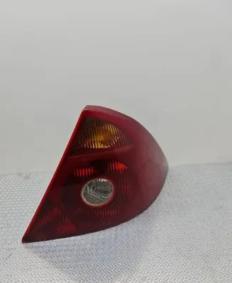 Ford Mondeo Mk III Rear/tail lights 1S7113404A