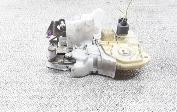 Honda Stream Rear door lock