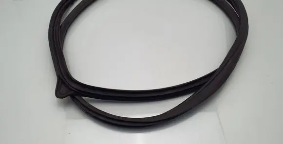 Honda CR-V Front door rubber seal 