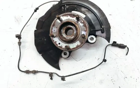 Opel Insignia B Front wheel hub 23384198